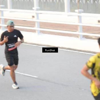 Runner Photo 6829932