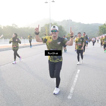 Runner Photo 6829935