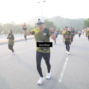 Runner Photo 6829939