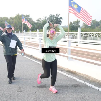 Runner Photo 6829953