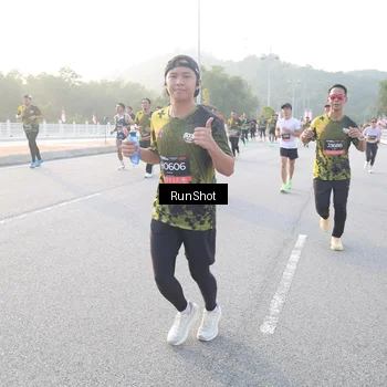 Runner Photo 6829979