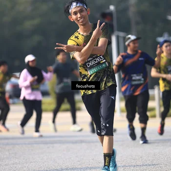 Runner Photo 6829991