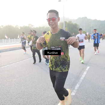Runner Photo 6830011