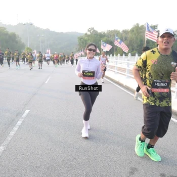 Runner Photo 6830097