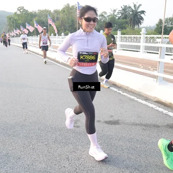 Runner Photo 6830123