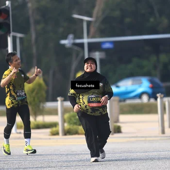 Runner Photo 6830134