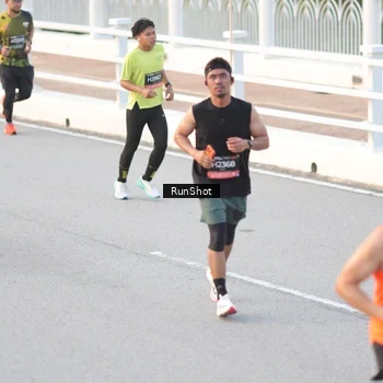 Runner Photo 6830141