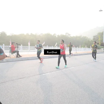 Runner Photo 6830174