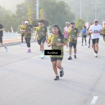 Runner Photo 6830216