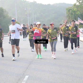 Runner Photo 6830254