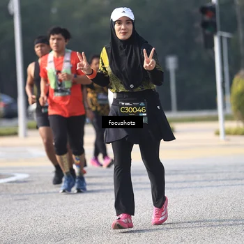 Runner Photo 6830256