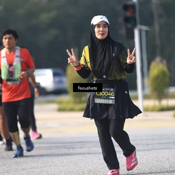 Runner Photo 6830264