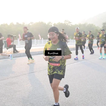 Runner Photo 6830267