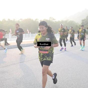 Runner Photo 6830268