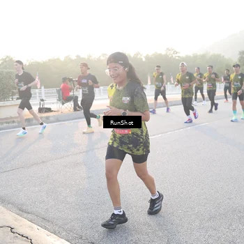 Runner Photo 6830274