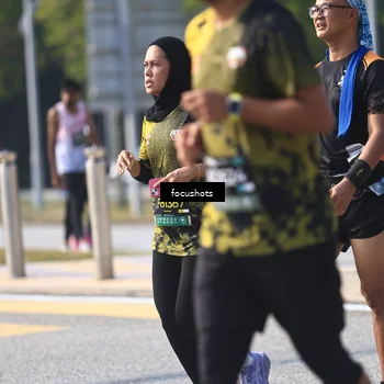 Runner Photo 6830302