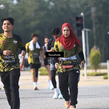 Runner Photo 6830328