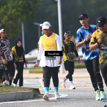 Runner Photo 6830390