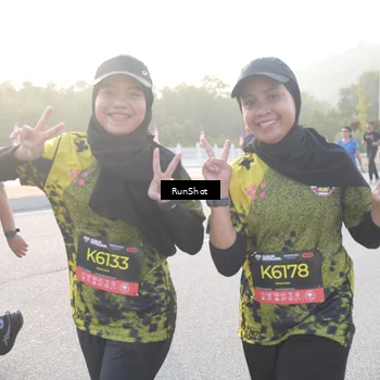 Runner Photo 6830392