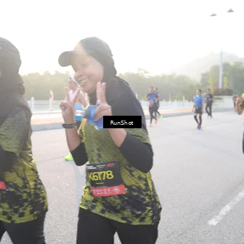 Runner Photo 6830393