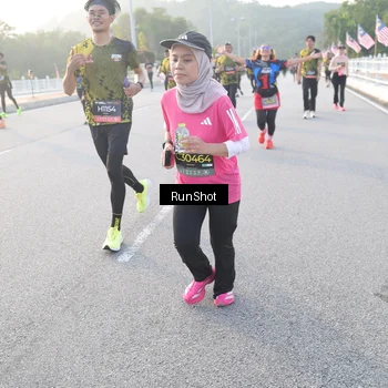 Runner Photo 6830425