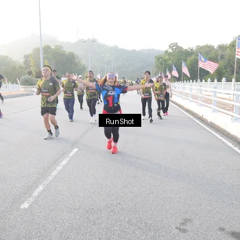 Runner Photo 6830440