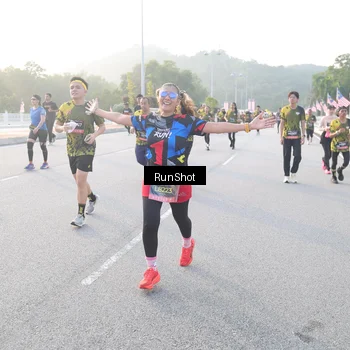 Runner Photo 6830468