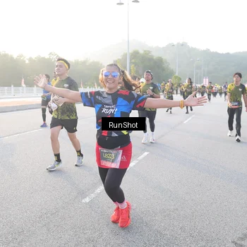 Runner Photo 6830473