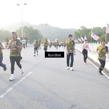 Runner Photo 6830487