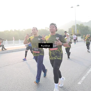 Runner Photo 6830512