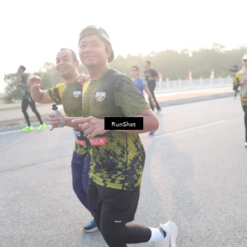 Runner Photo 6830531