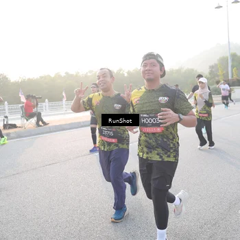 Runner Photo 6830533