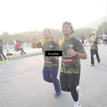 Runner Photo 6830535