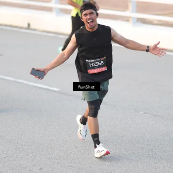 Runner Photo 6830547