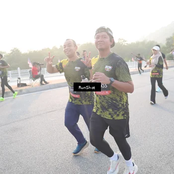 Runner Photo 6830559