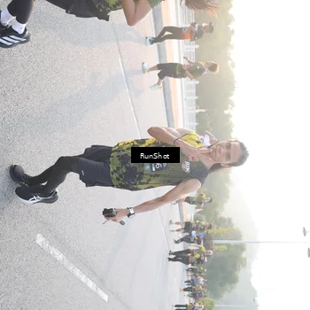Runner Photo 6830608