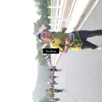 Runner Photo 6830632