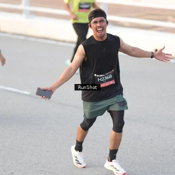 Runner Photo 6830647