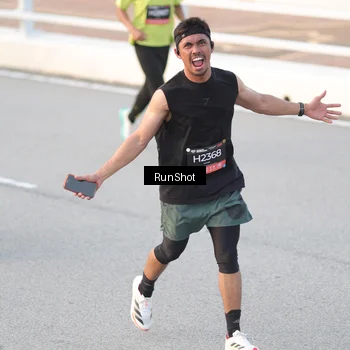 Runner Photo 6830673