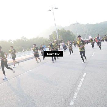 Runner Photo 6830676
