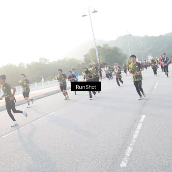 Runner Photo 6830680