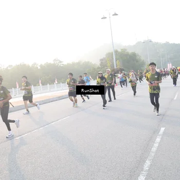 Runner Photo 6830688