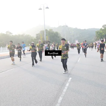 Runner Photo 6830694