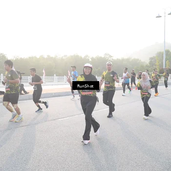 Runner Photo 6830752