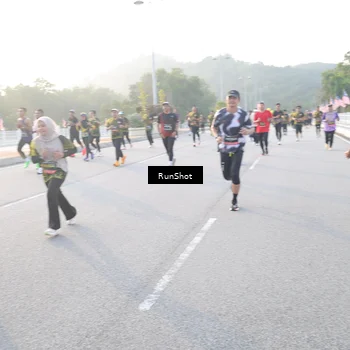 Runner Photo 6830769