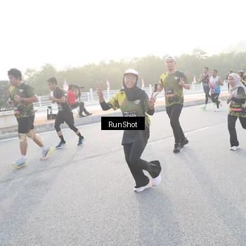 Runner Photo 6830772