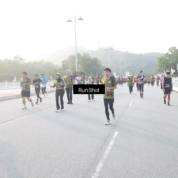 Runner Photo 6830776