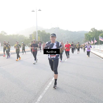 Runner Photo 6830789