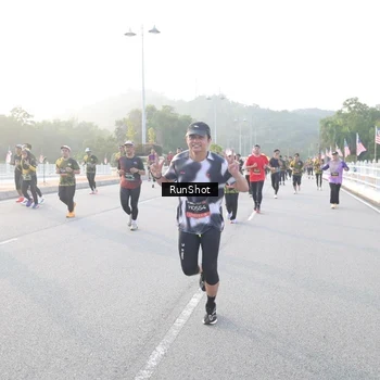 Runner Photo 6830796