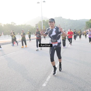 Runner Photo 6830801